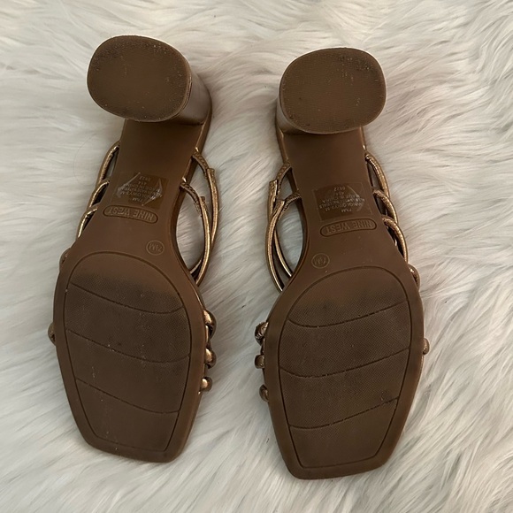 Nine West Women’s Glowy 3 Heels - Dark Gold, Size 7.5 - Picture 9 of 10